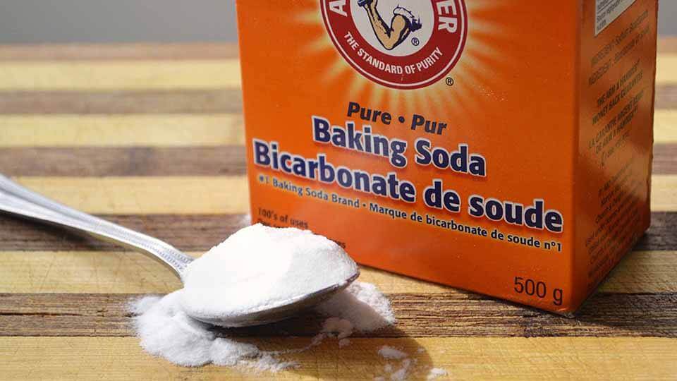 baking soda làm sạch giày